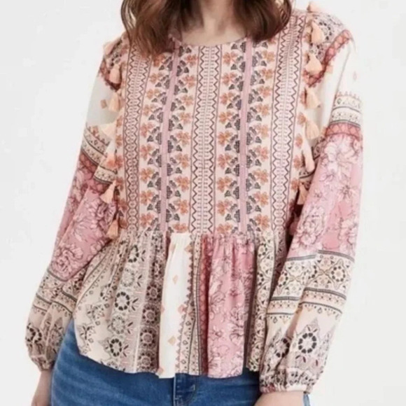 American Eagle Outfitters Embroidered Tassel Ballon Sleeve Top Size Large - Picture 7 of 9